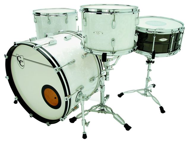 blank The 14" kick has a speedy response and works well with the Aquarian Super Kick 3 heads it came fitted with
